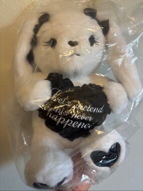 Dolls Kill Heart Bunny